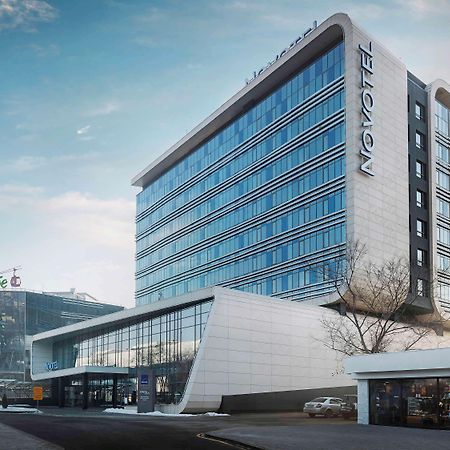 Novotel Almaty City Center Exterior foto